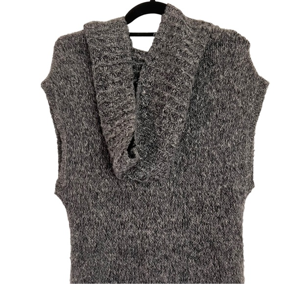 Free People Wool Blend Sweater Vest Button Front Hooded Wool Gray S - Picture 3 of 9